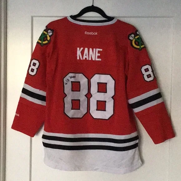Youth Reebok Patrick Kane #88 NHL Chicago Blackhawks Red Size L/XL signed - Picture 3 of 4